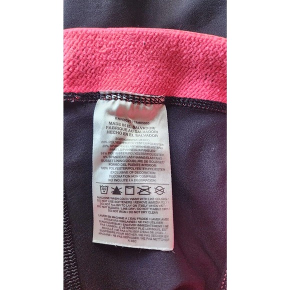 Nike DriFit XS Capri legging Pants Black Pink Mid Rise Yoga Dance Workout gym - Picture 4 of 5